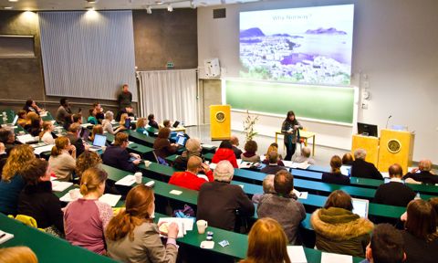 Kari Marie Norgaard speaks at UArctic seminar under Arctic Frontiers