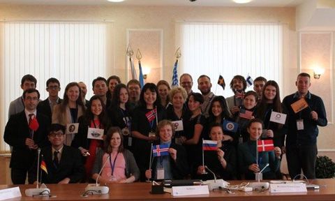 Model Arctic Council