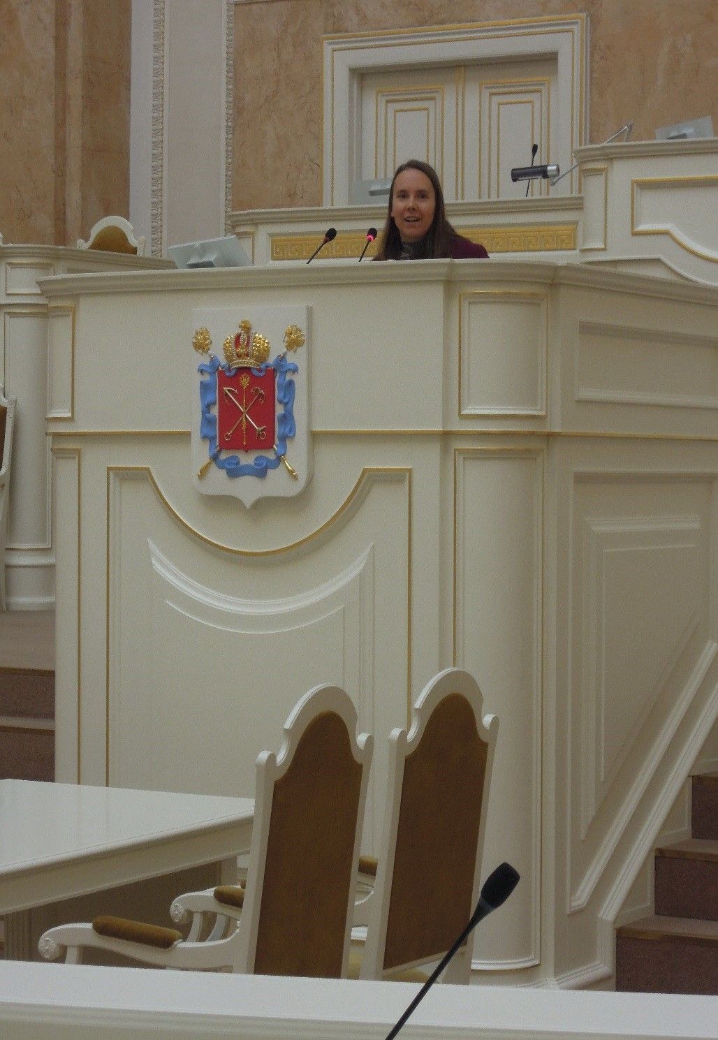 Leena Heinämäki speaking in Mariinsky palace, the House of Parliament