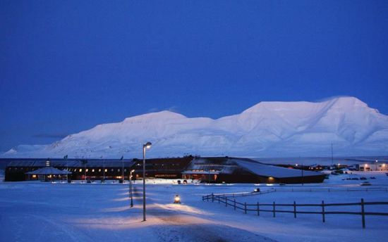 UNIS_february_photo_E.T.Jenssen