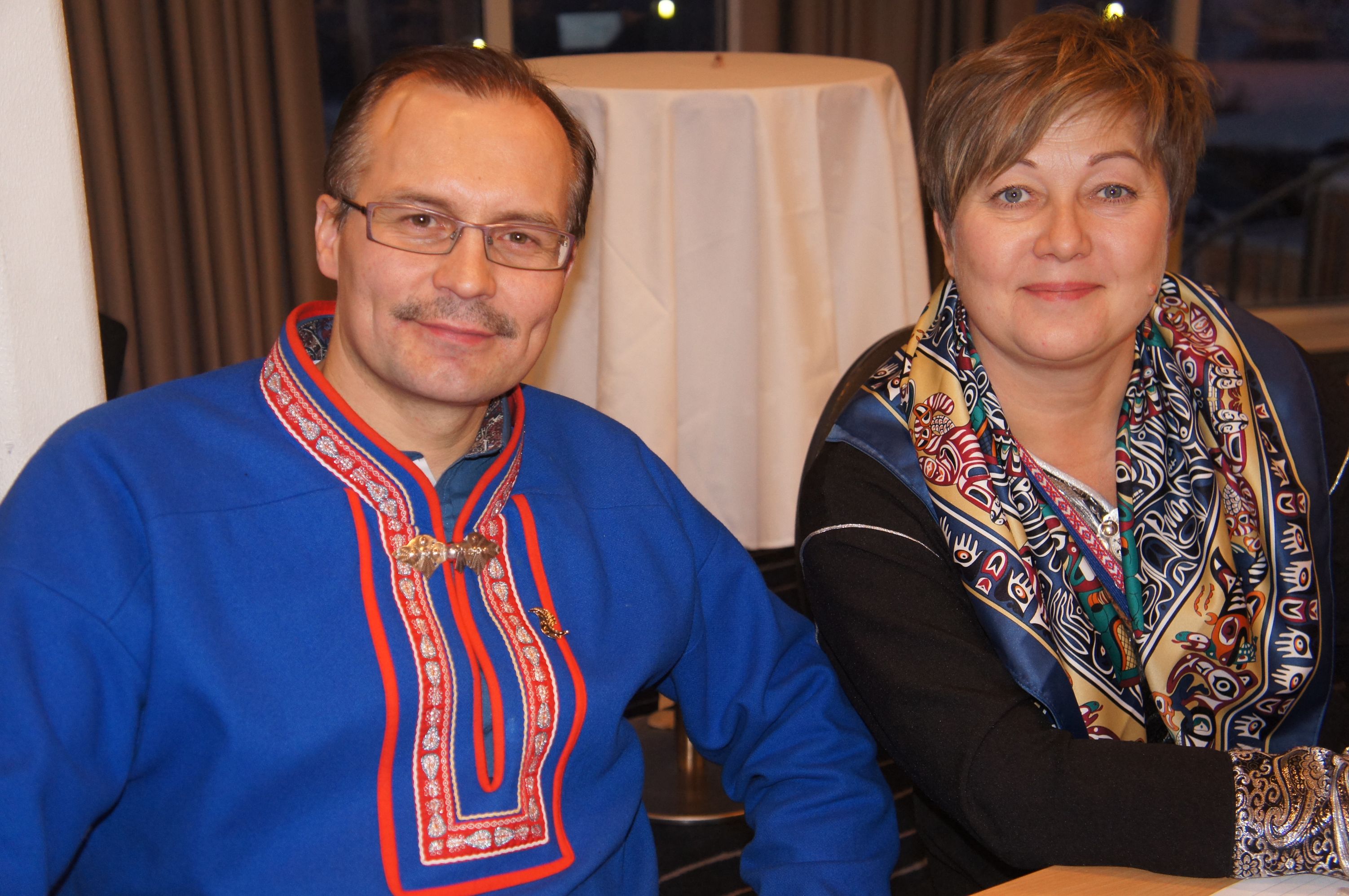 Klemet Erland Hætta, Mayor of Kautokeino municipality and leader of Avjuvarri Indigenous Region, and Jelena Porsanger, rector of Sami University College.
