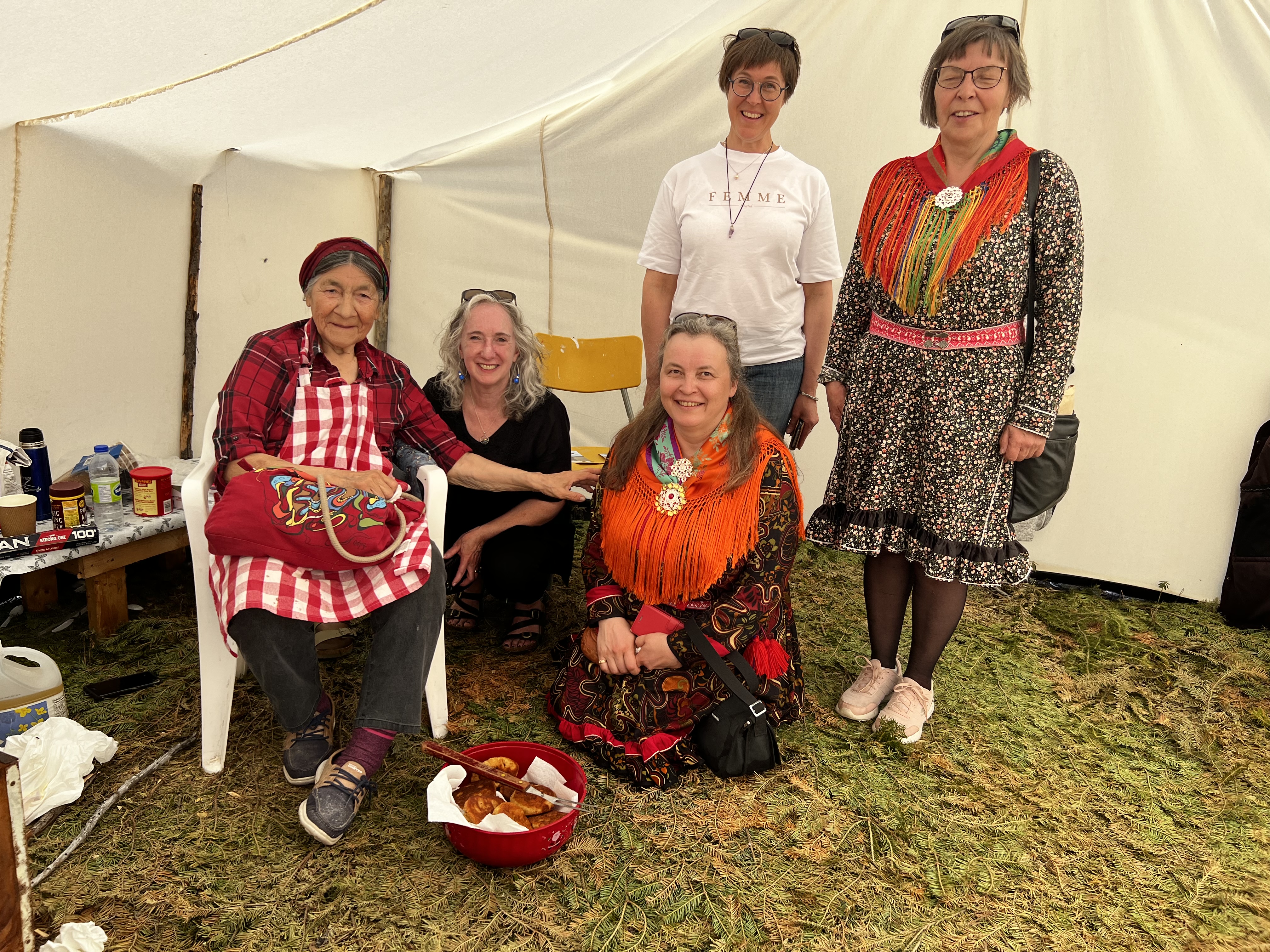 Sámi Colleagues Visiting Labrador With Elder Elizabeth Penashue Copy