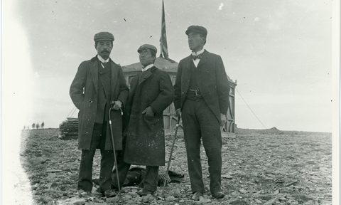 (From left) Uehara, probably Hori and Otani at the North Cape. Photo: By courtesy of the Otani Collection at Ryukoku University.