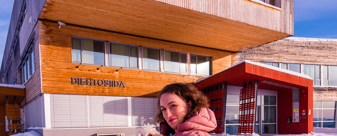 Hannah and Hunter in Diehtosiida, Kautokeino